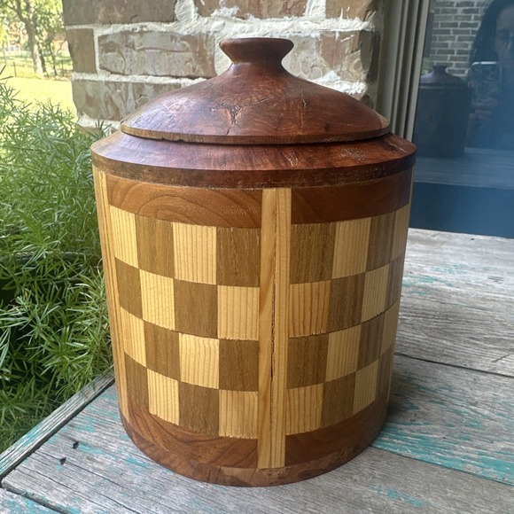 Folk Art Handmade Wooden Canister Jar Box Lid Checkered Marquetry Burl‎ 8.5